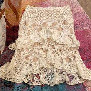Lace ruffle skirt